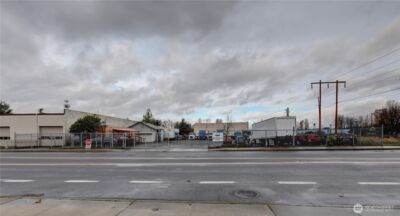 809 W Main Street , Auburn, WA 98001