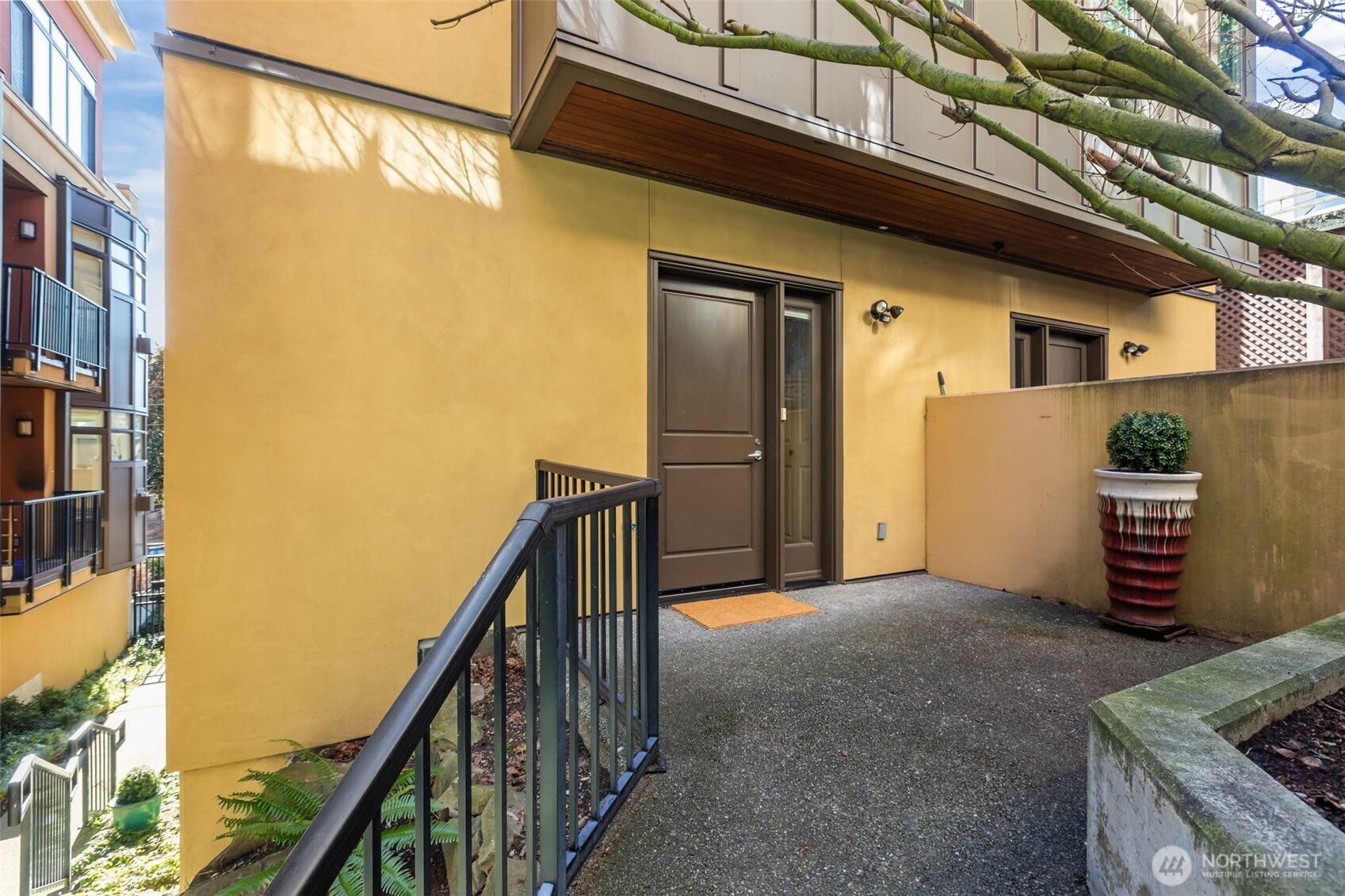 116 Aloha Street #116, Seattle, WA 98109