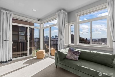 116 Aloha Street #116, Seattle, WA 98109 - Photo 4