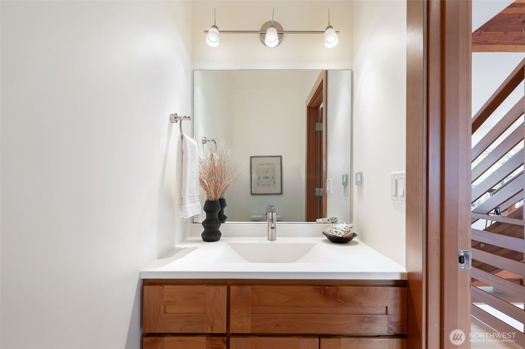 8049 44th Avenue NE, Seattle, WA 98115