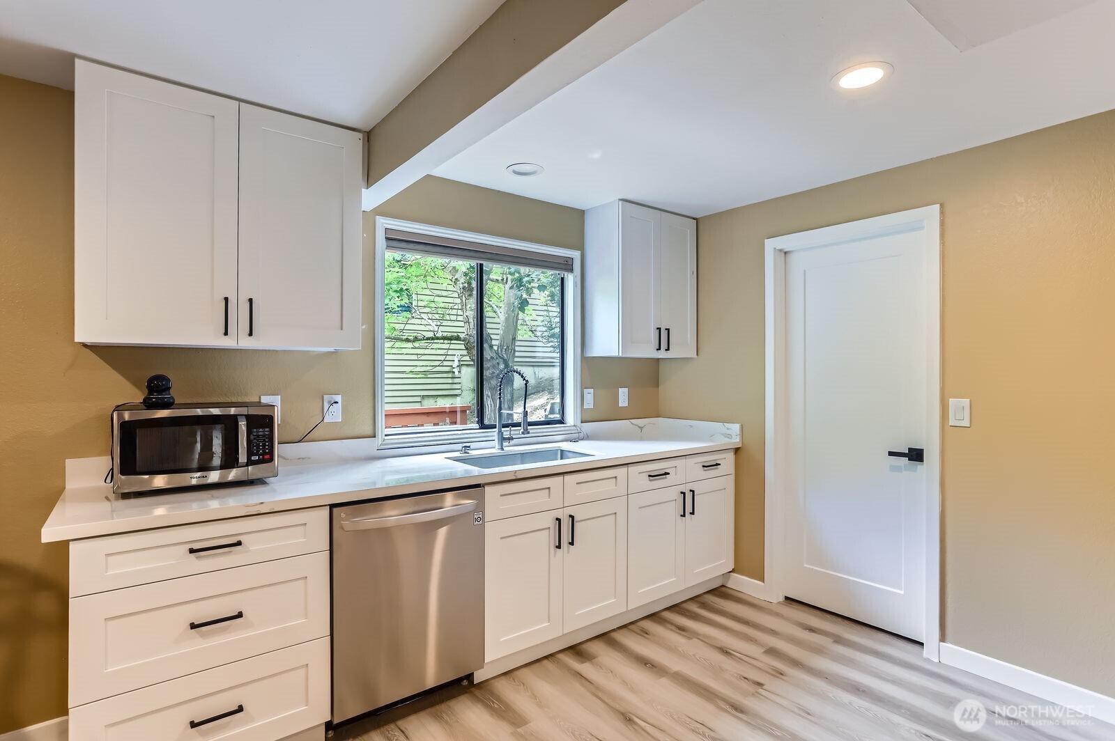 3412 161st Place SE #66, Bellevue, WA 98008