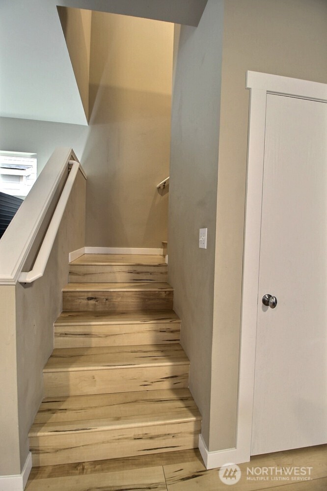 34702 SE Kinsey Street , Snoqualmie, WA 98065-9377