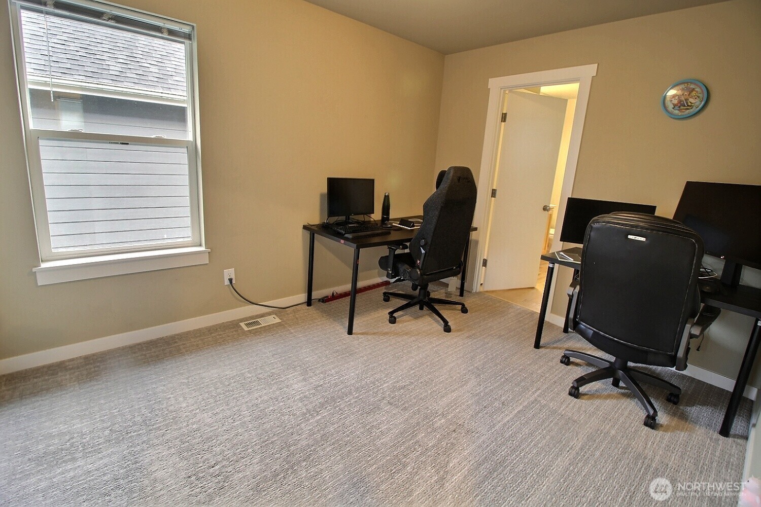 34702 SE Kinsey Street , Snoqualmie, WA 98065-9377