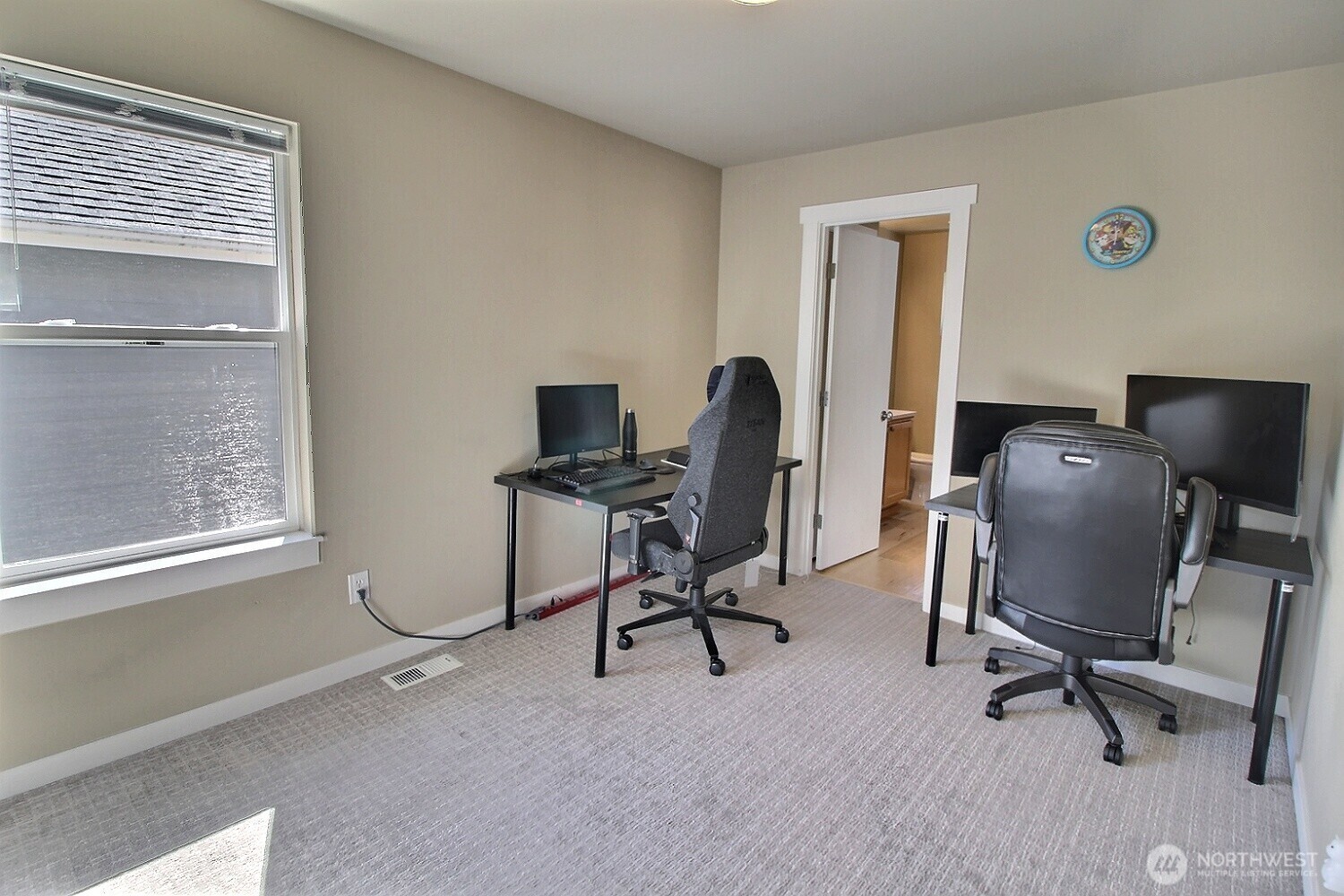 34702 SE Kinsey Street , Snoqualmie, WA 98065-9377