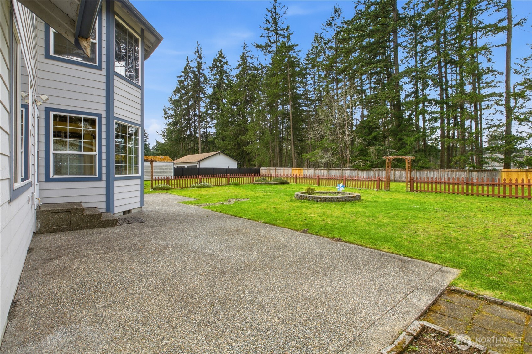 15416 33rd Avenue E, Tacoma, WA 98446