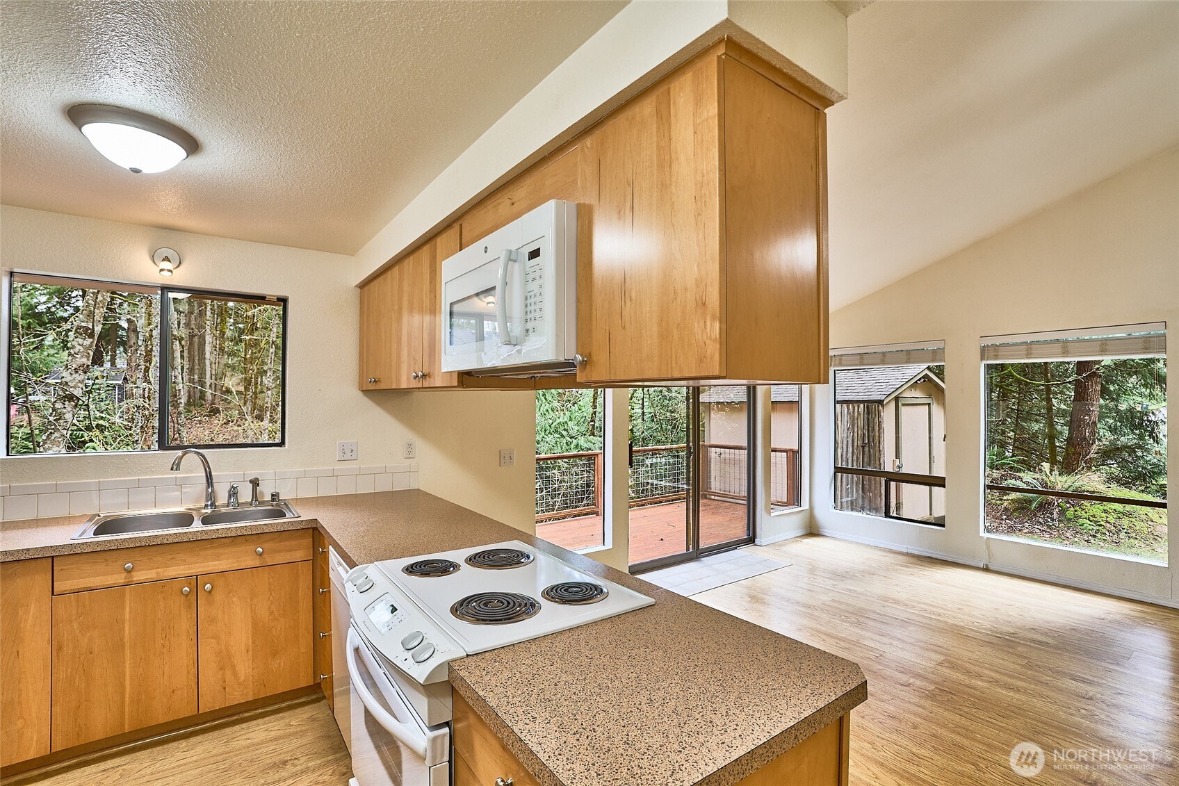 177 Harbor View Drive , Bellingham, WA 98229