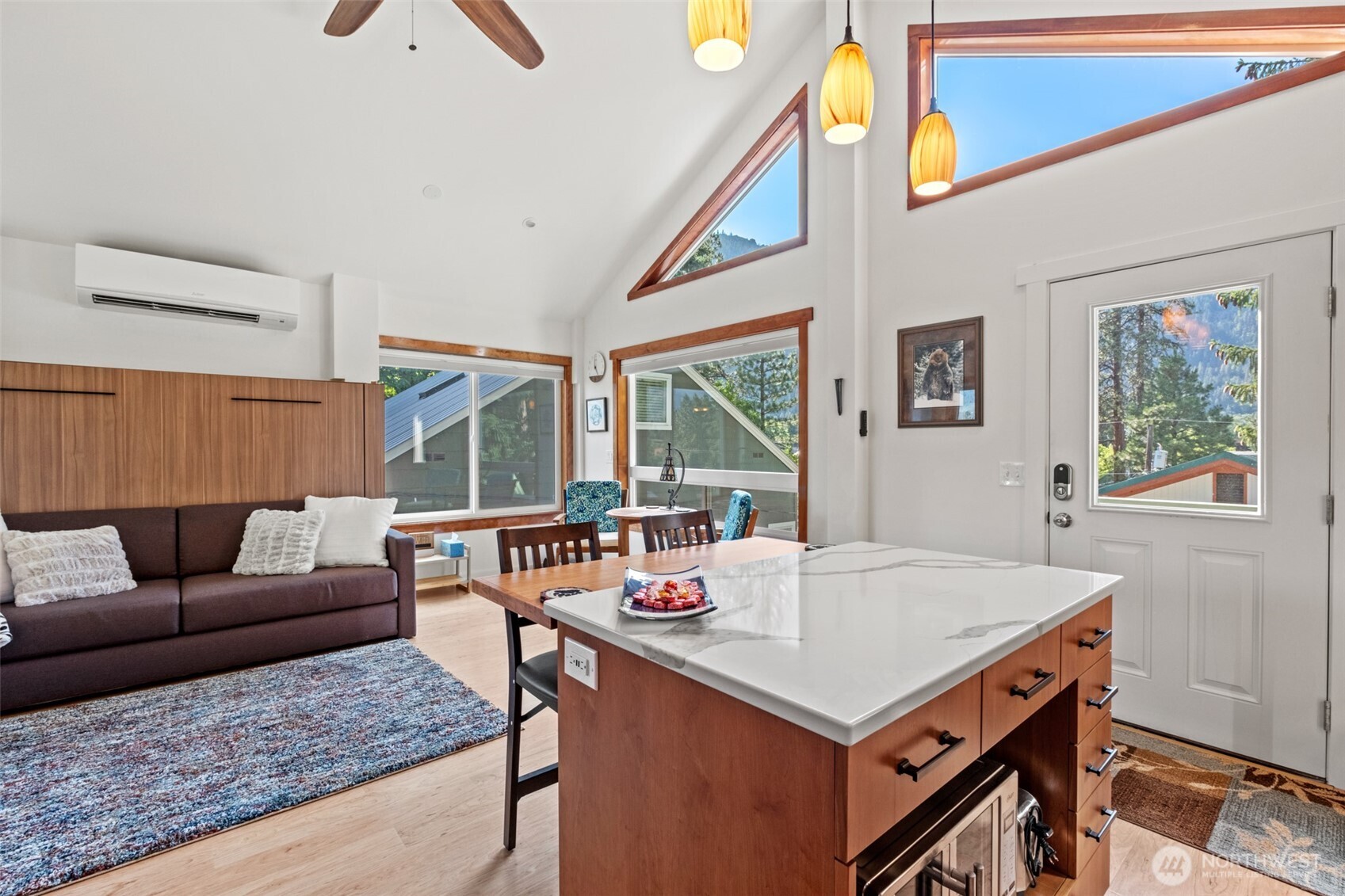 231 Benton , Leavenworth, WA 98826