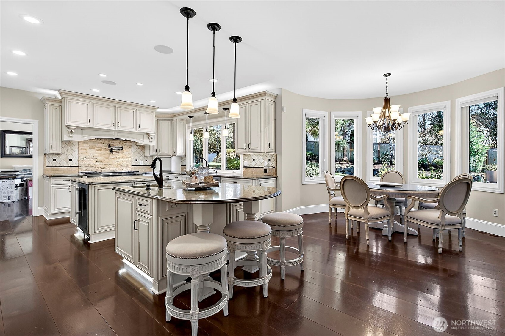 34529 5th Place SW, Federal Way, WA 98023-8300