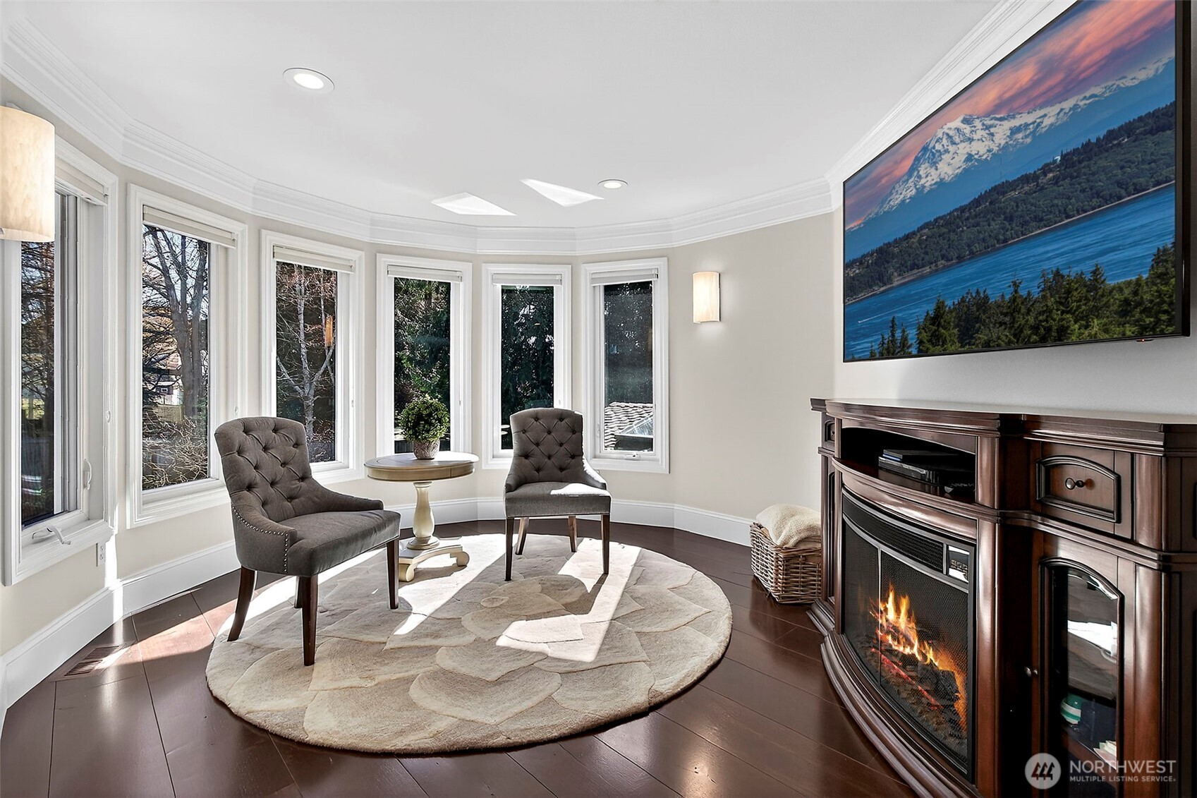 34529 5th Place SW, Federal Way, WA 98023-8300