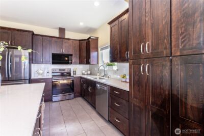 3905 NE 6th Street , Renton, WA 98056 - Photo 7