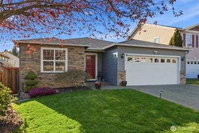 11426 178th Avenue Ct E, Bonney Lake, WA 98391 - Photo 2