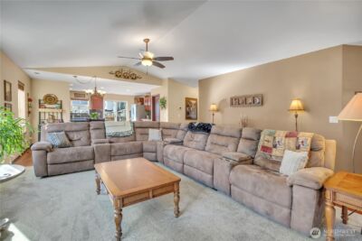 11426 178th Avenue Ct E, Bonney Lake, WA 98391 - Photo 9