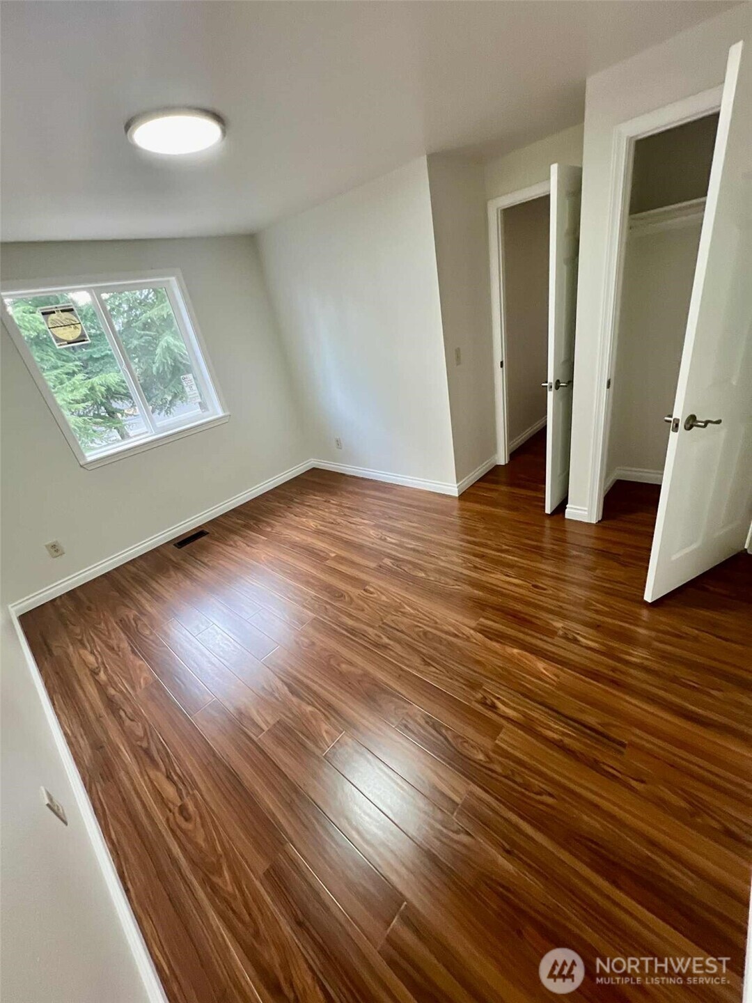 10900 SE 219th Place , Kent, WA 98031