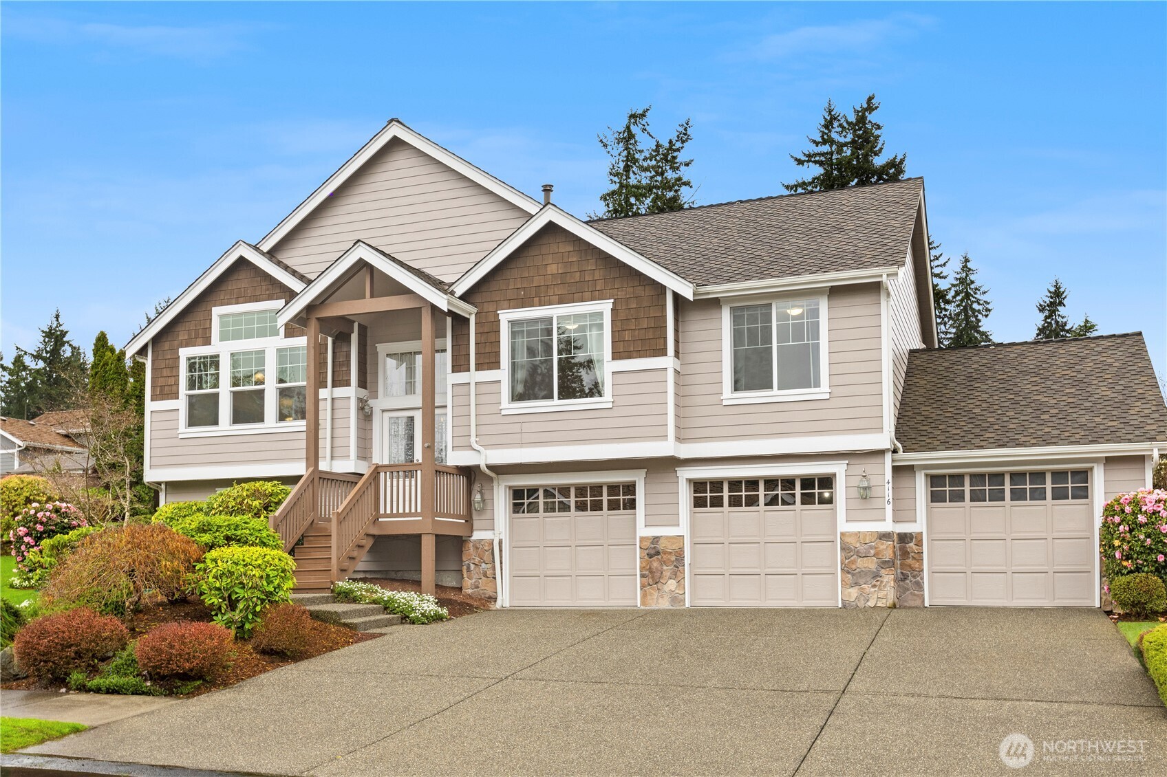 4116 16th Avenue NW, Gig Harbor, WA 98335-1604