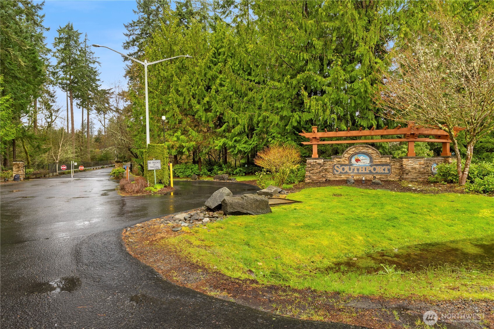 4116 16th Avenue NW, Gig Harbor, WA 98335-1604