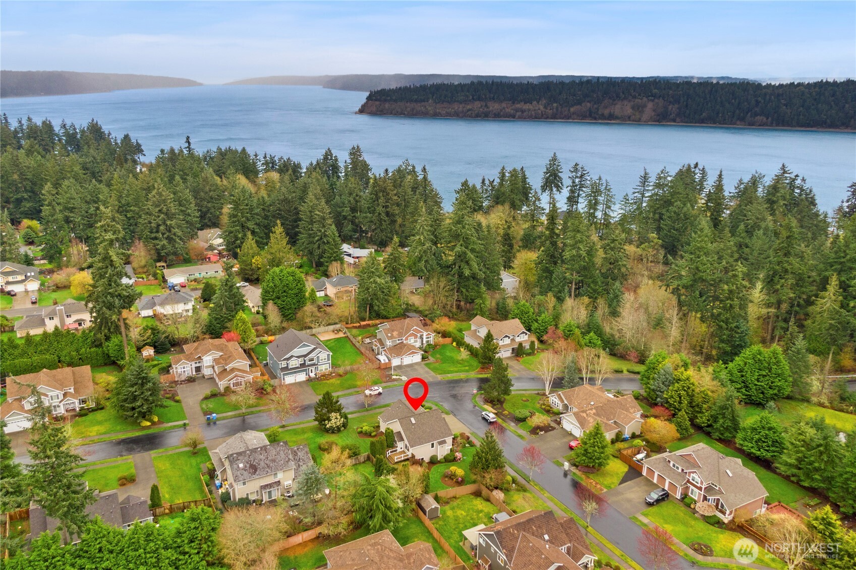 4116 16th Avenue NW, Gig Harbor, WA 98335-1604