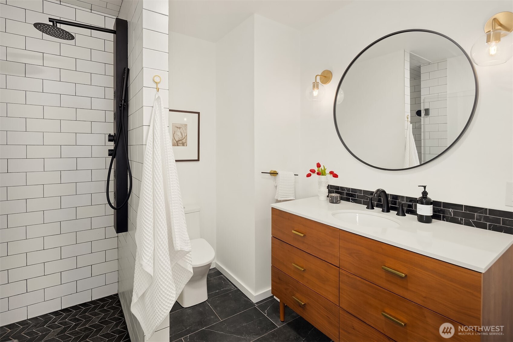 7756 58th Avenue NE, Seattle, WA 98115