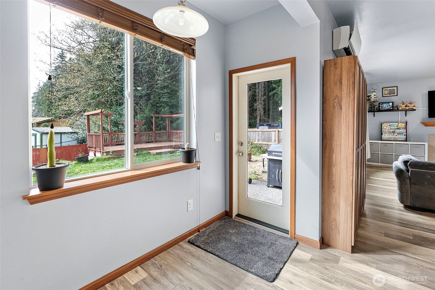 427 NE Nantucket Street , Bremerton, WA 98310