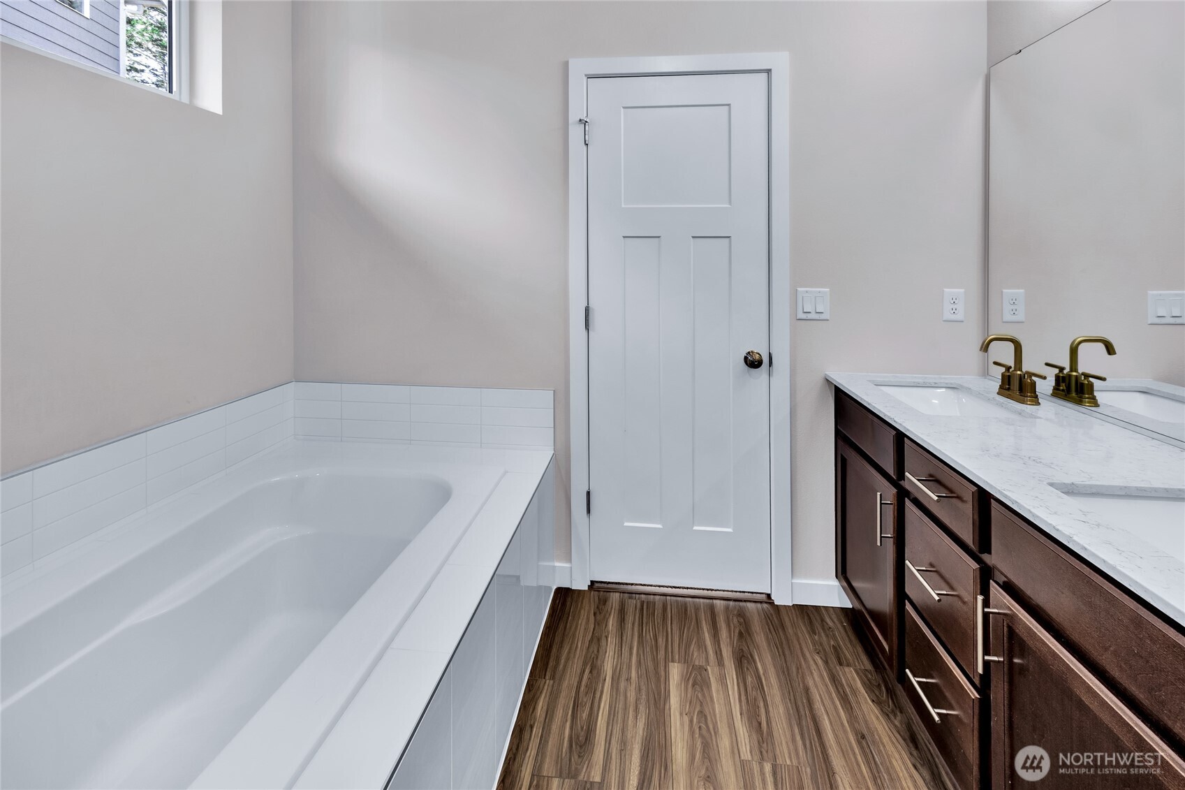 18111 134th Avenue E, Puyallup, WA 98374