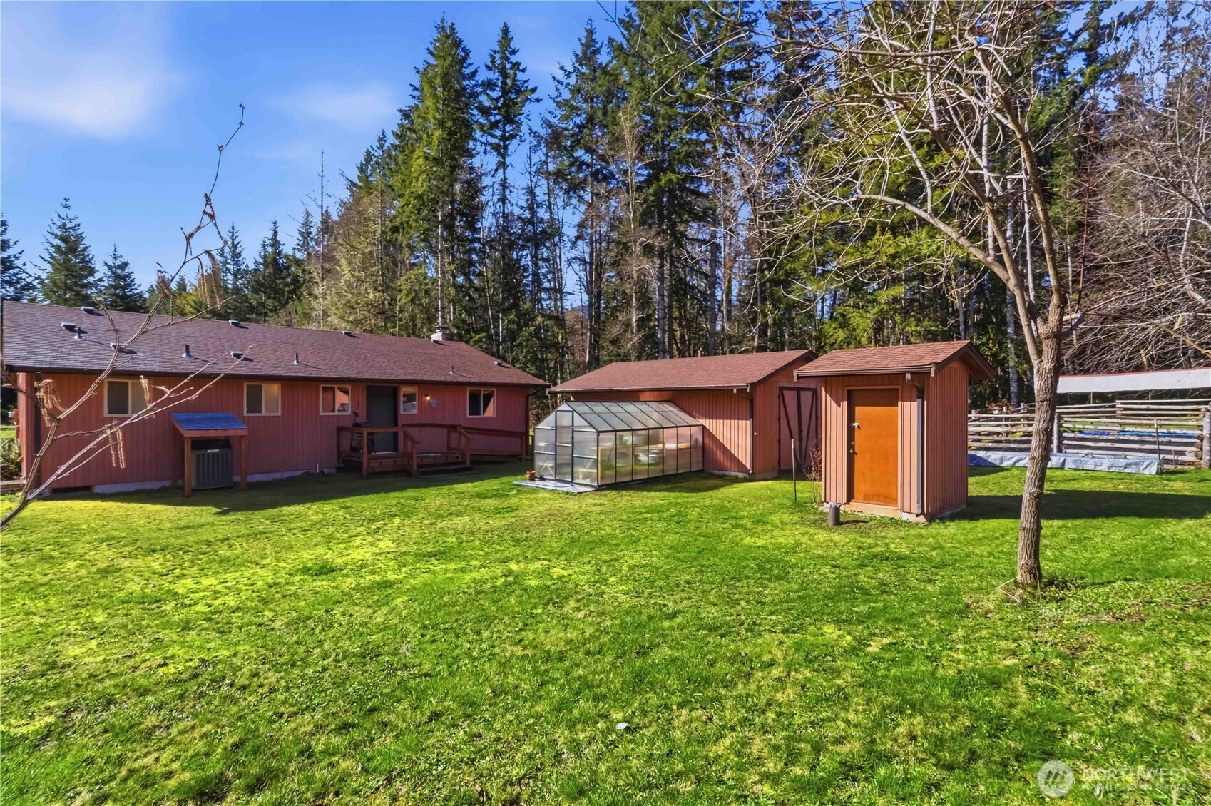 706 Falls Road #35, Randle, WA 98377-9712