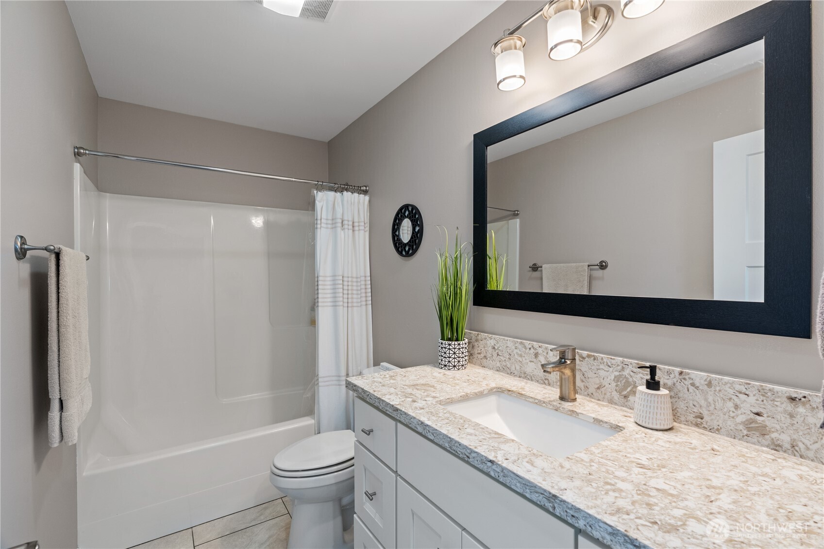 417 Riviera Street SW, Ocean Shores, WA 98569