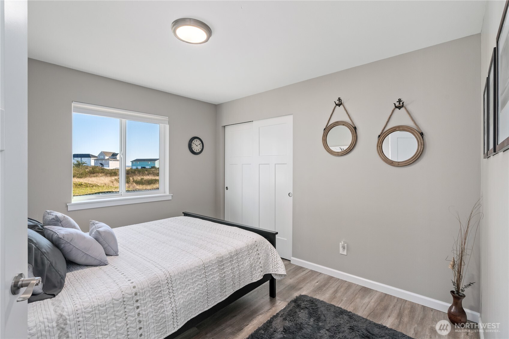 417 Riviera Street SW, Ocean Shores, WA 98569