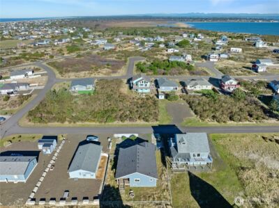417 Riviera Street SW, Ocean Shores, WA 98569 - Photo 34