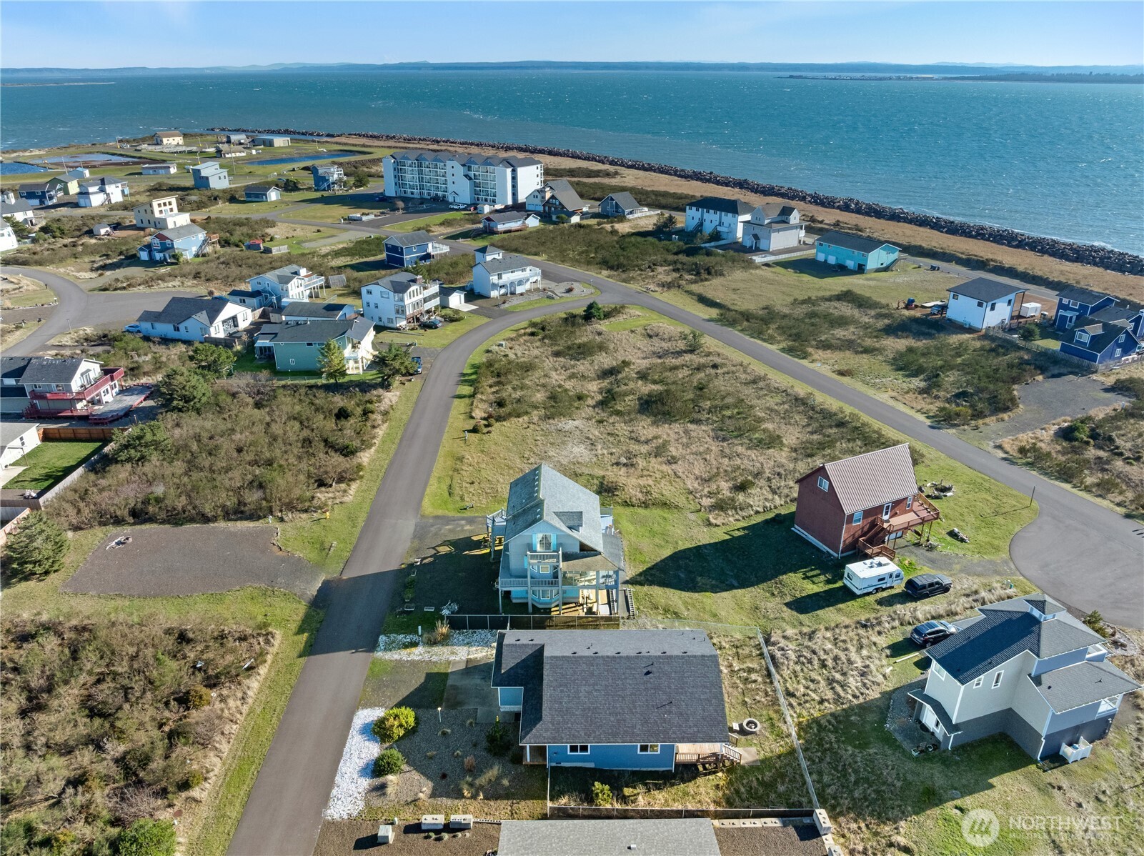 417 Riviera Street SW, Ocean Shores, WA 98569