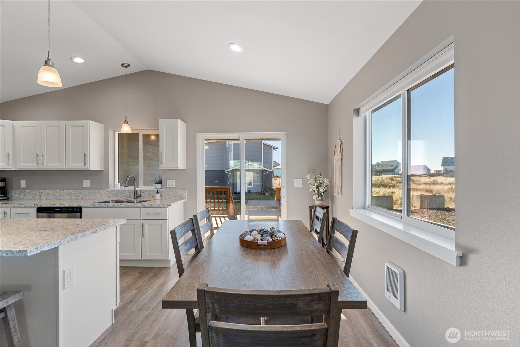 417 Riviera Street SW, Ocean Shores, WA 98569