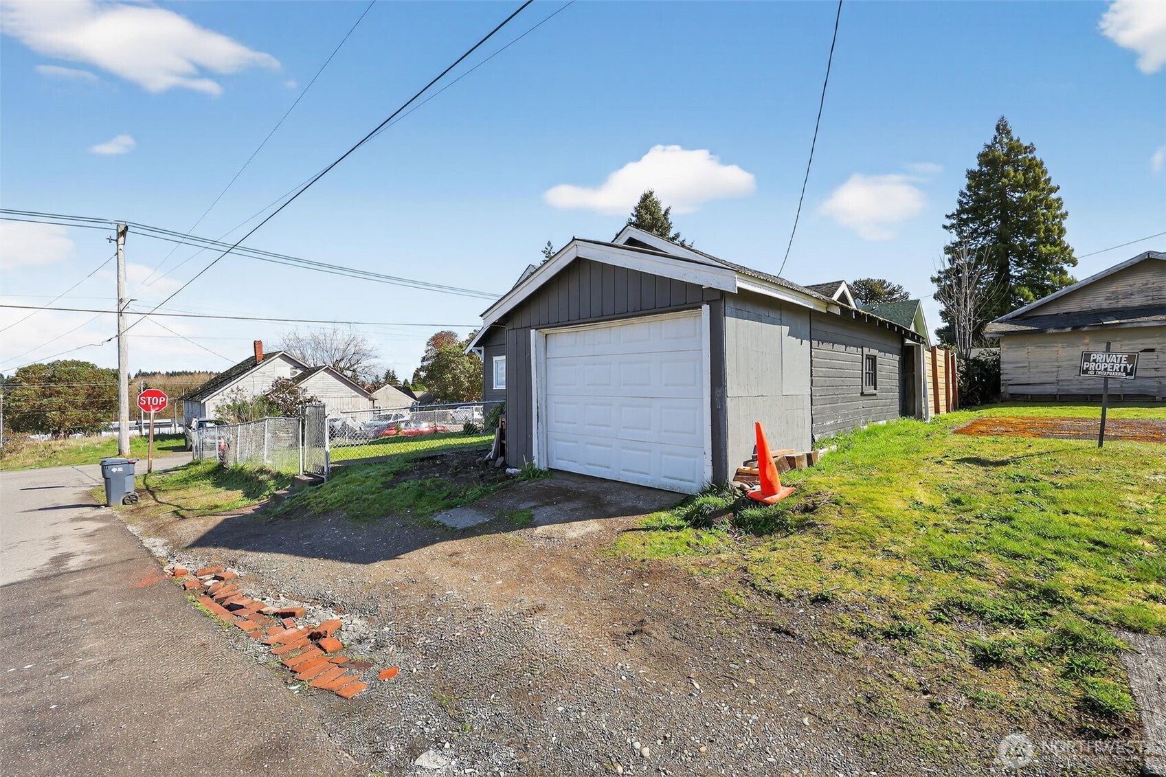 705 E Dearborn Avenue , Shelton, WA 98584