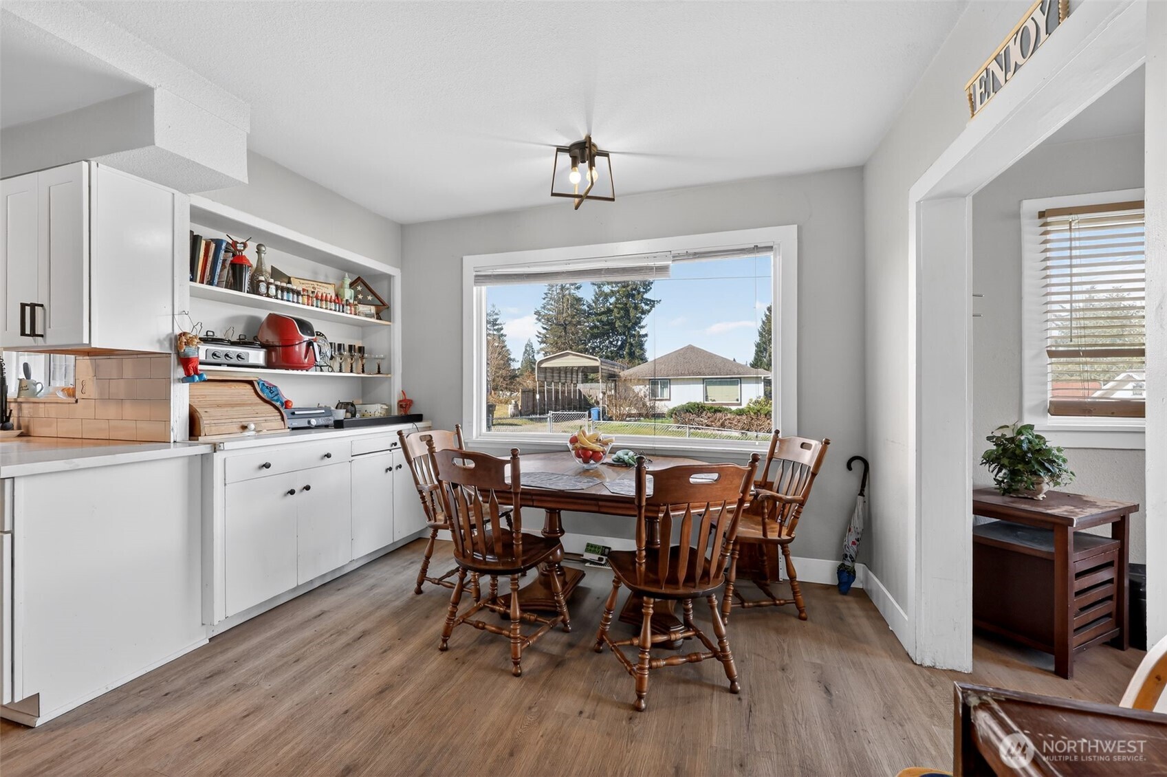 705 E Dearborn Avenue , Shelton, WA 98584