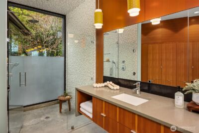 7268 Madrona Drive NE, Bainbridge Island, WA 98110 - Photo 21