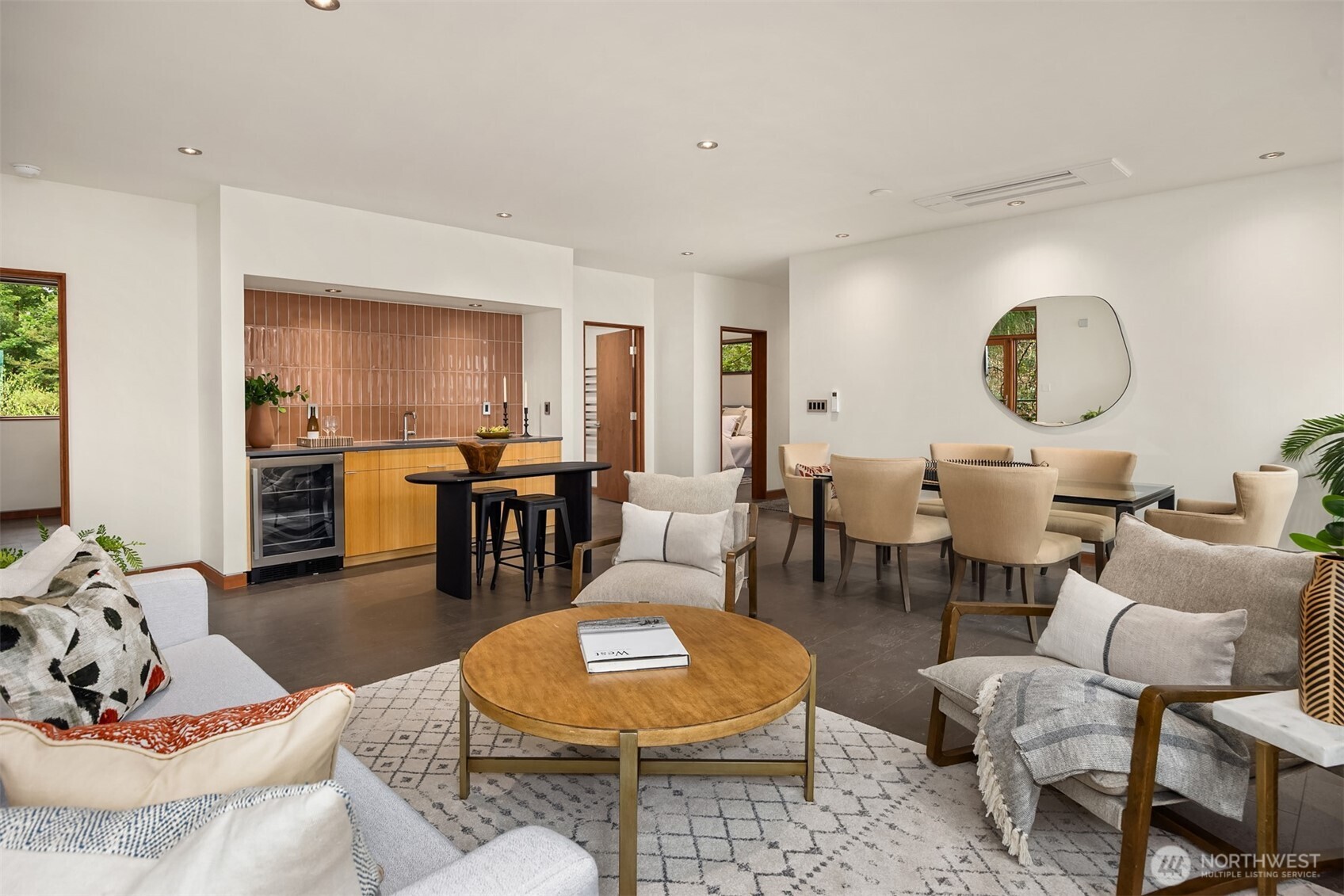 7268 Madrona Drive NE, Bainbridge Island, WA 98110