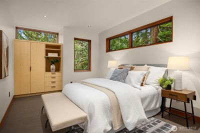 7268 Madrona Drive NE, Bainbridge Island, WA 98110 - Photo 32