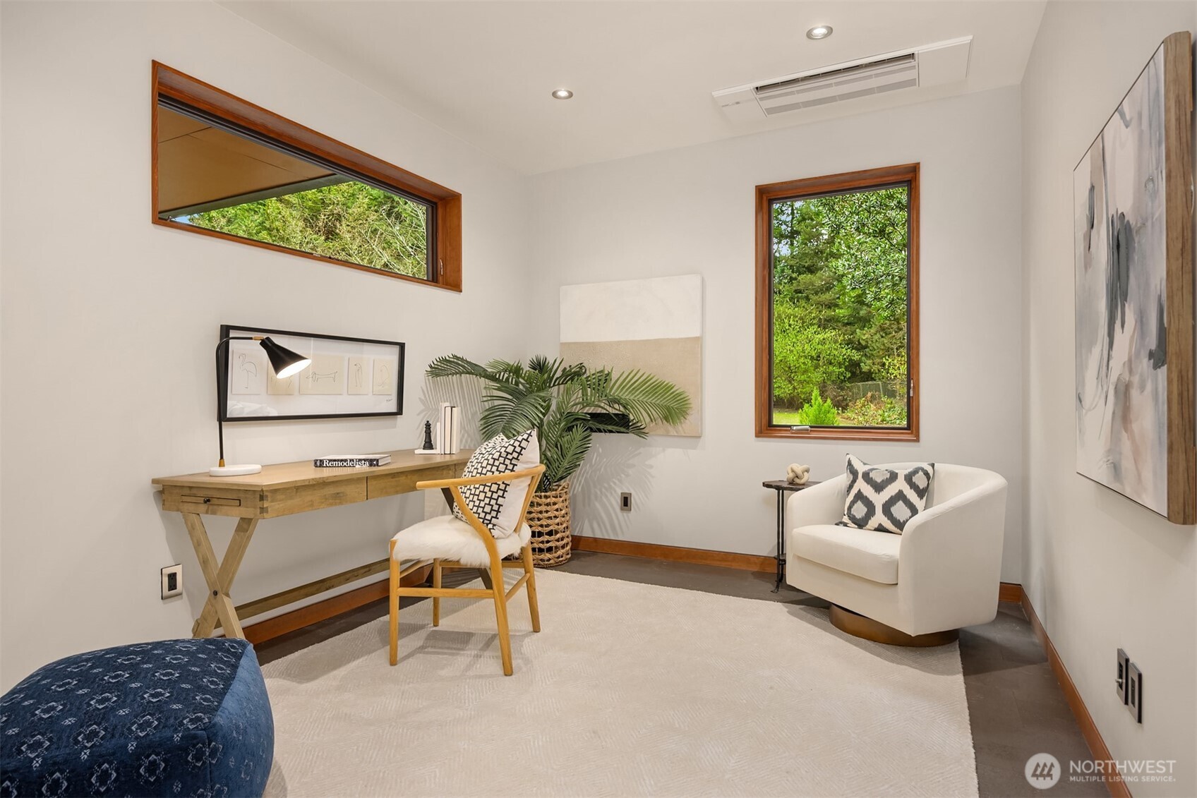 7268 Madrona Drive NE, Bainbridge Island, WA 98110