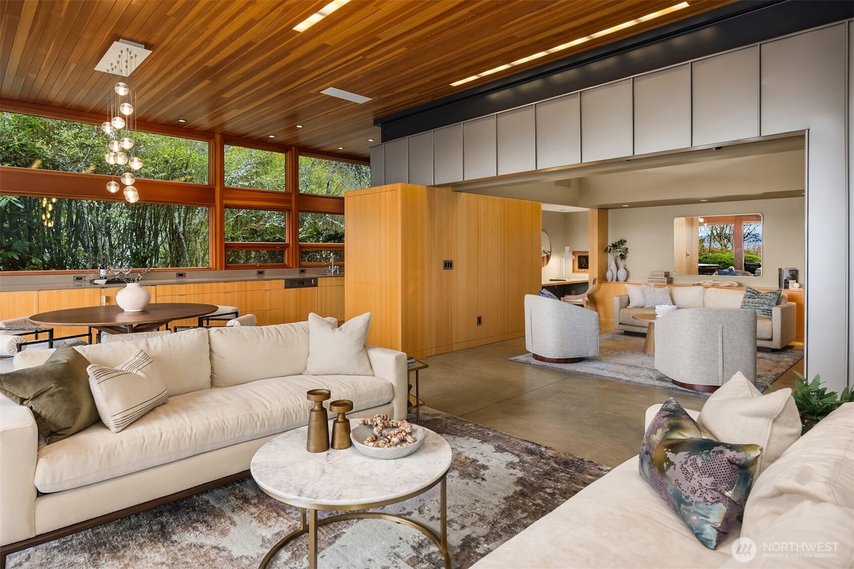 7268 Madrona Drive NE, Bainbridge Island, WA 98110