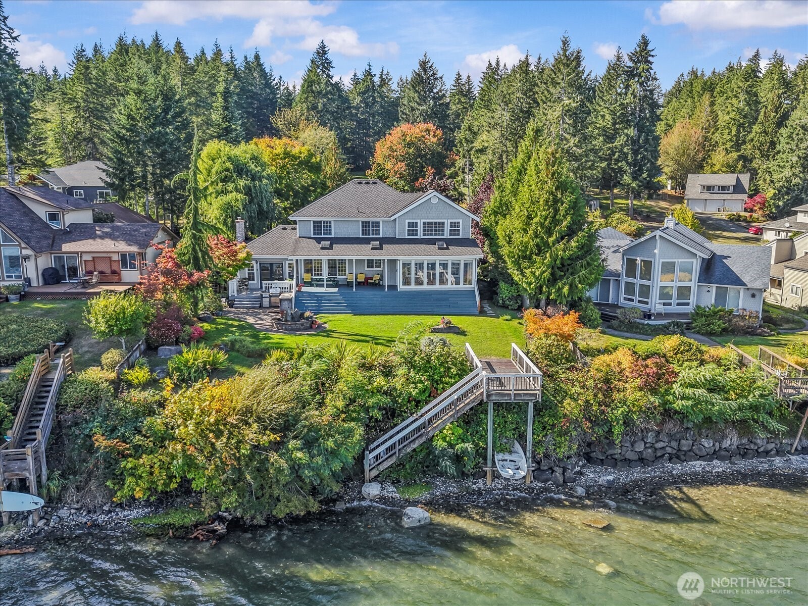 100 E Old Winery Road , Shelton, WA 98584-8828