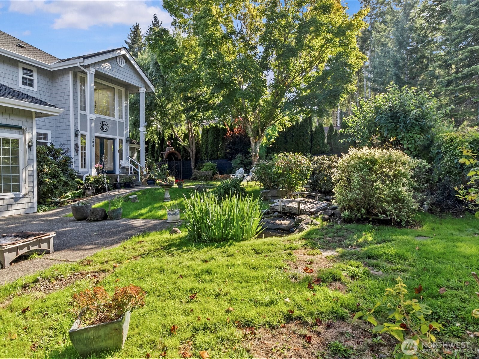 100 E Old Winery Road , Shelton, WA 98584-8828