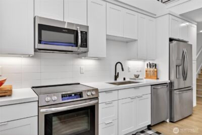 6320 41st Avenue SW #B, Seattle, WA 98136 - Photo 11