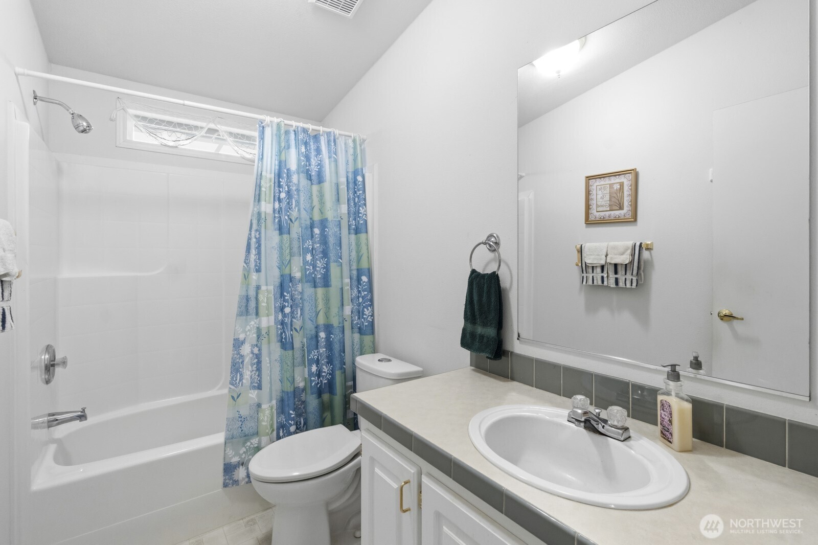 5101 E Grey Sea Eagle Lane SW, Tumwater, WA 98512