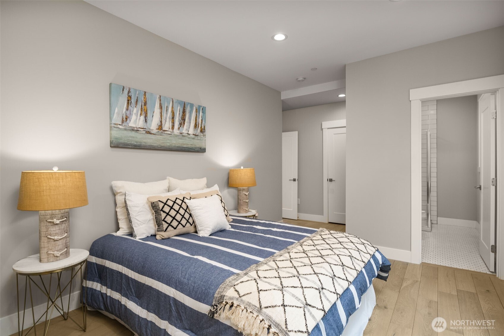 6525 NE 182nd Street #103, Kenmore, WA 98028