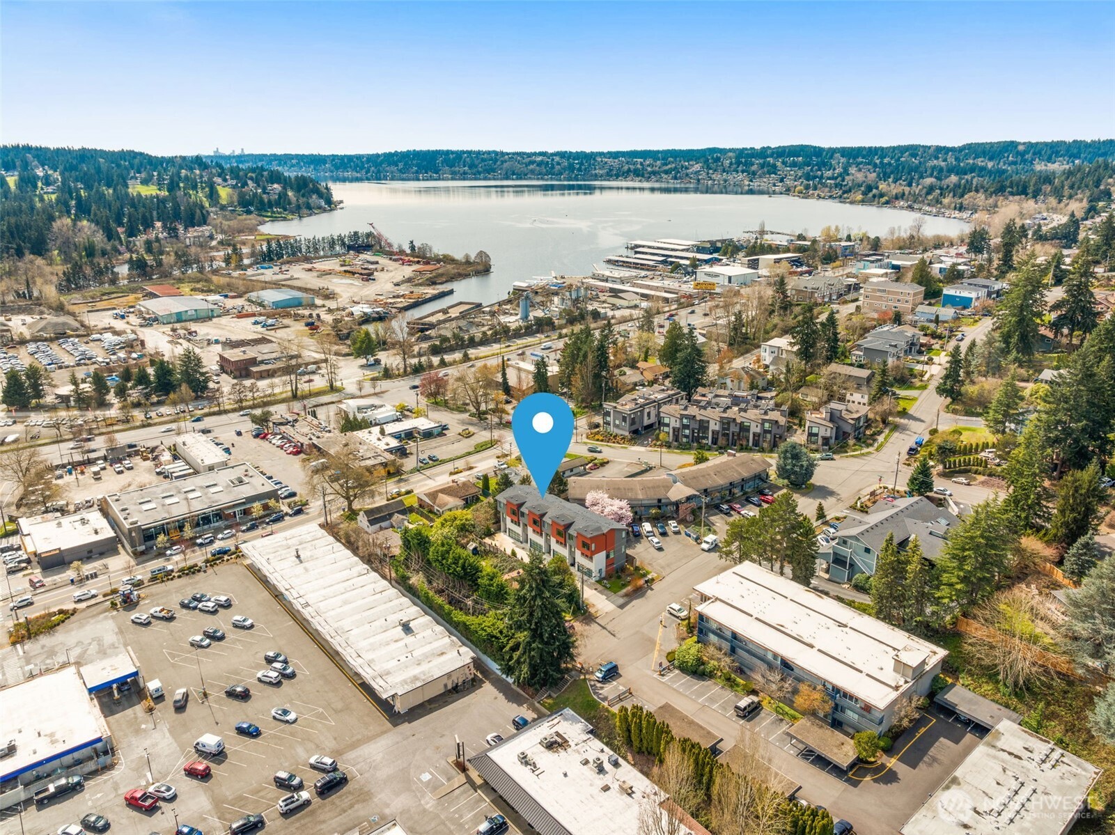 6525 NE 182nd Street #103, Kenmore, WA 98028