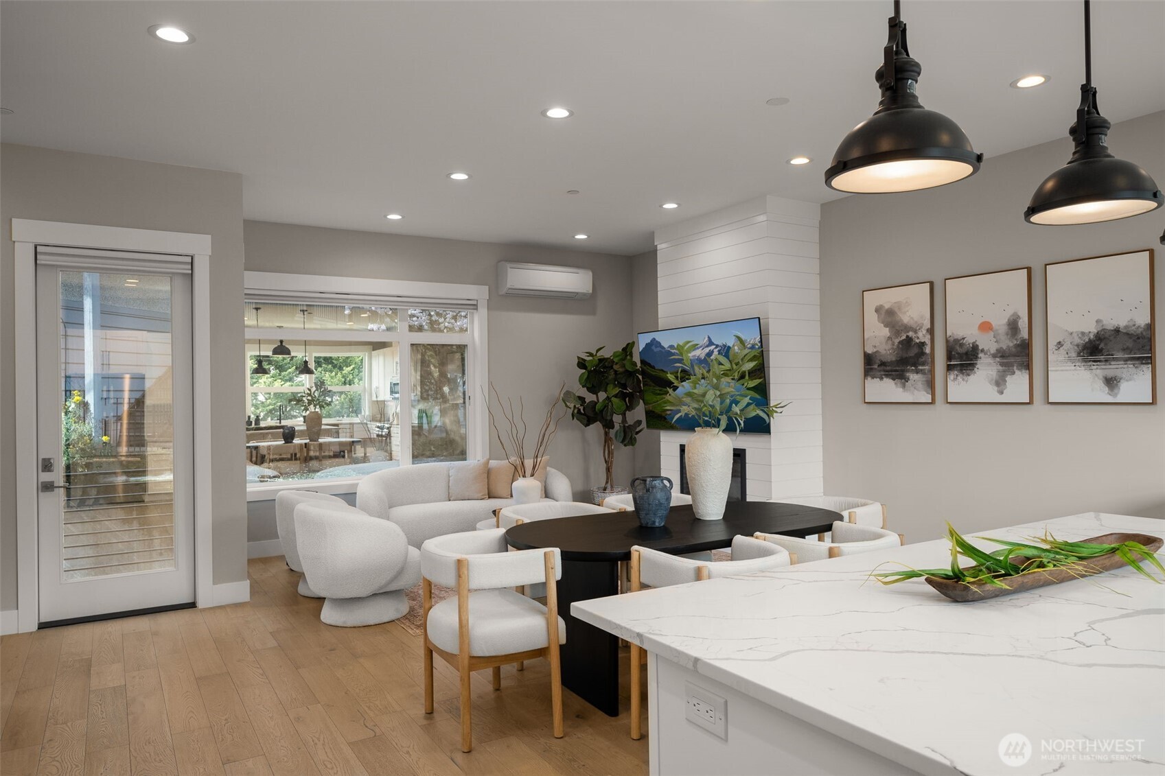 6525 NE 182nd Street #103, Kenmore, WA 98028