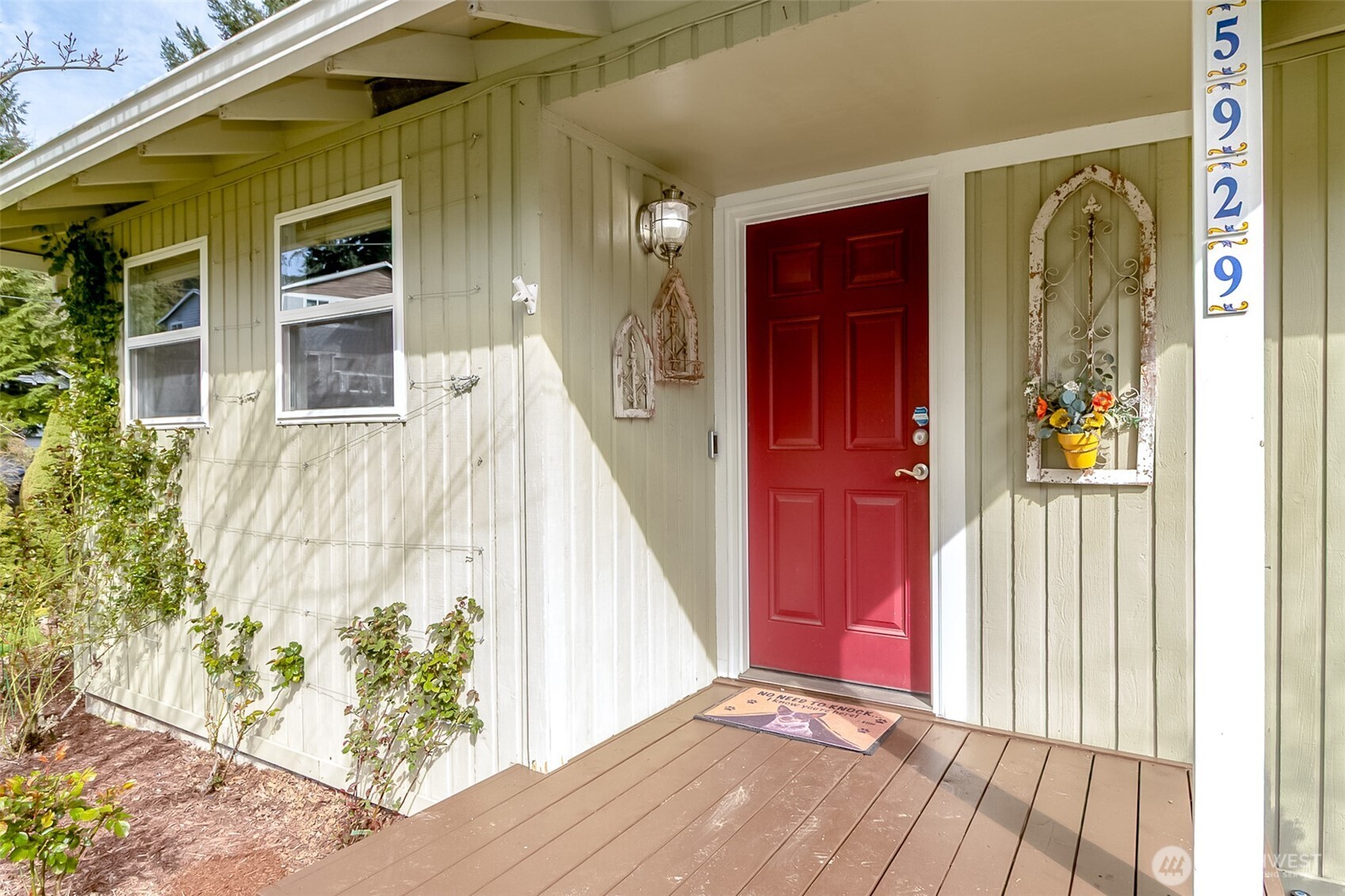 5929 164th Place SW, Lynnwood, WA 98037