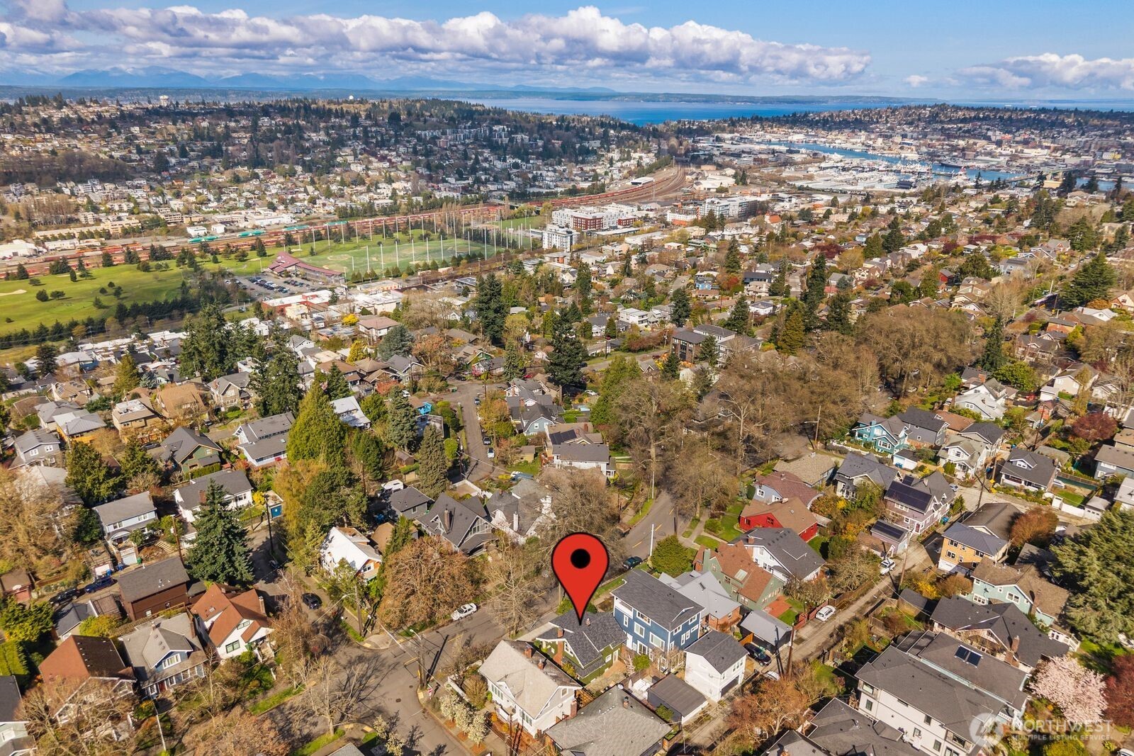 2556 10th Avenue W, Seattle, WA 98119