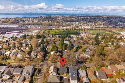 2556 10th Avenue W, Seattle, WA 98119 - Photo 40