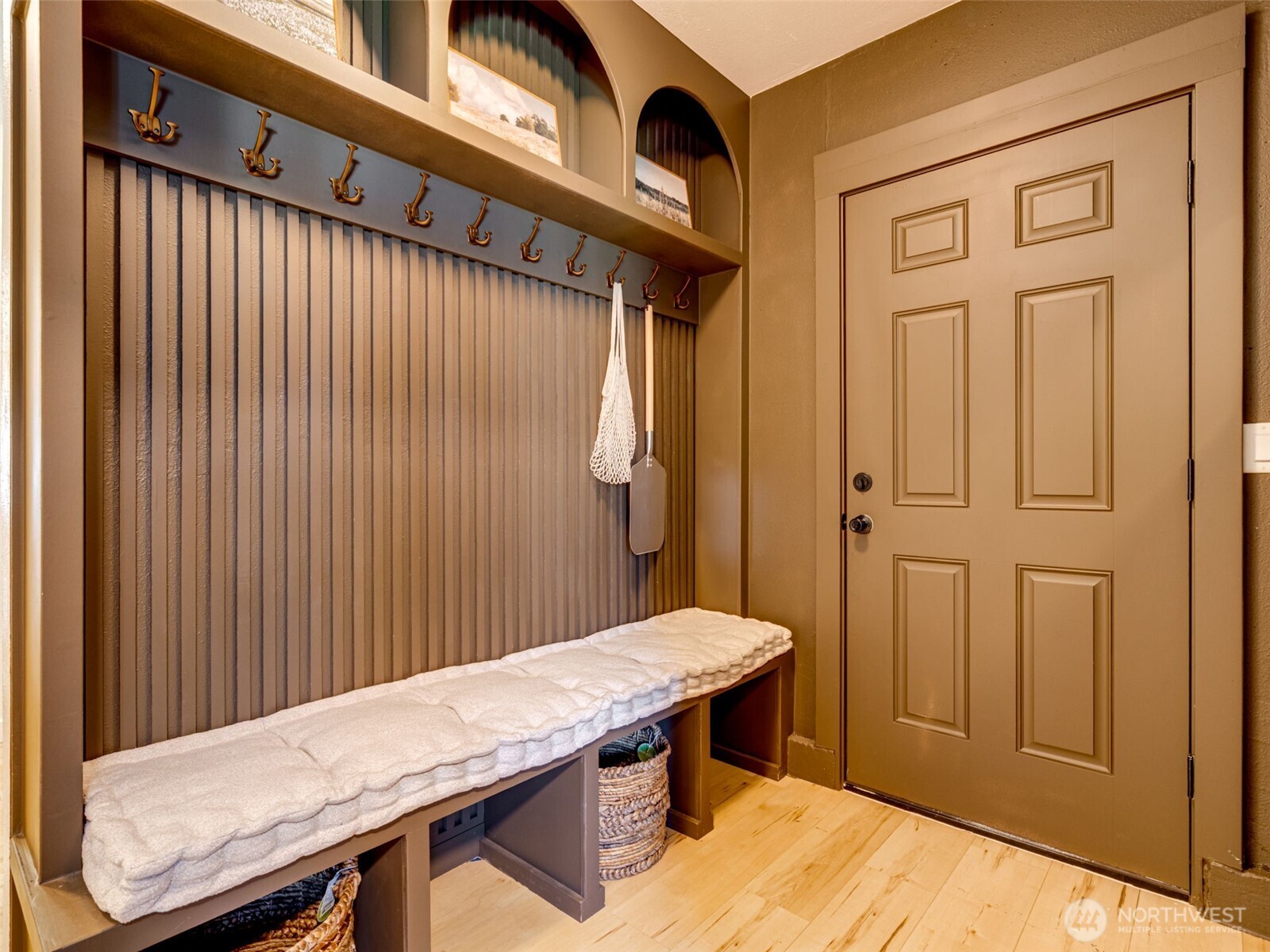 307 E Farrer Street , Yacolt, WA 98675