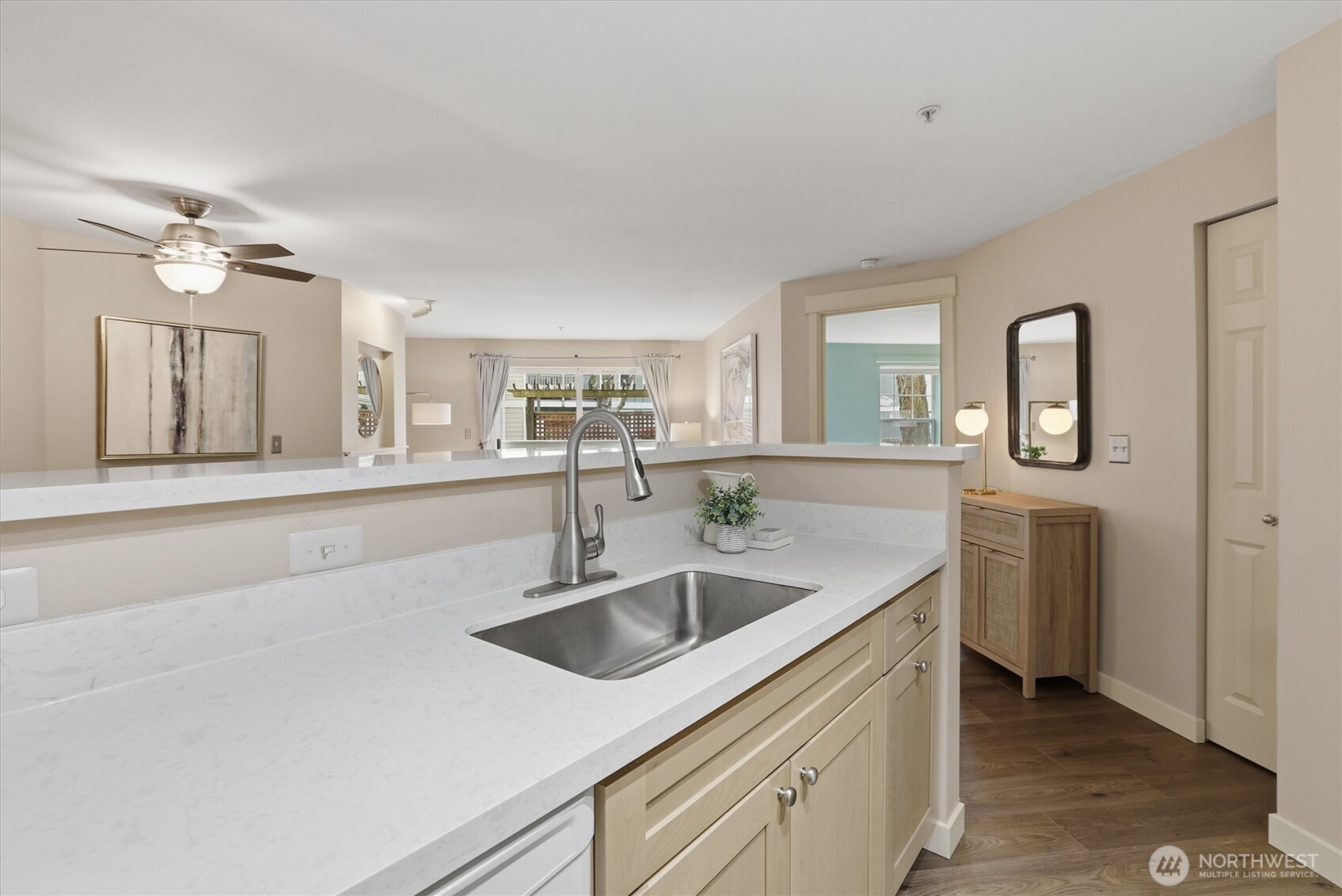 7711 NE 175th Street #C103, Kenmore, WA 98028