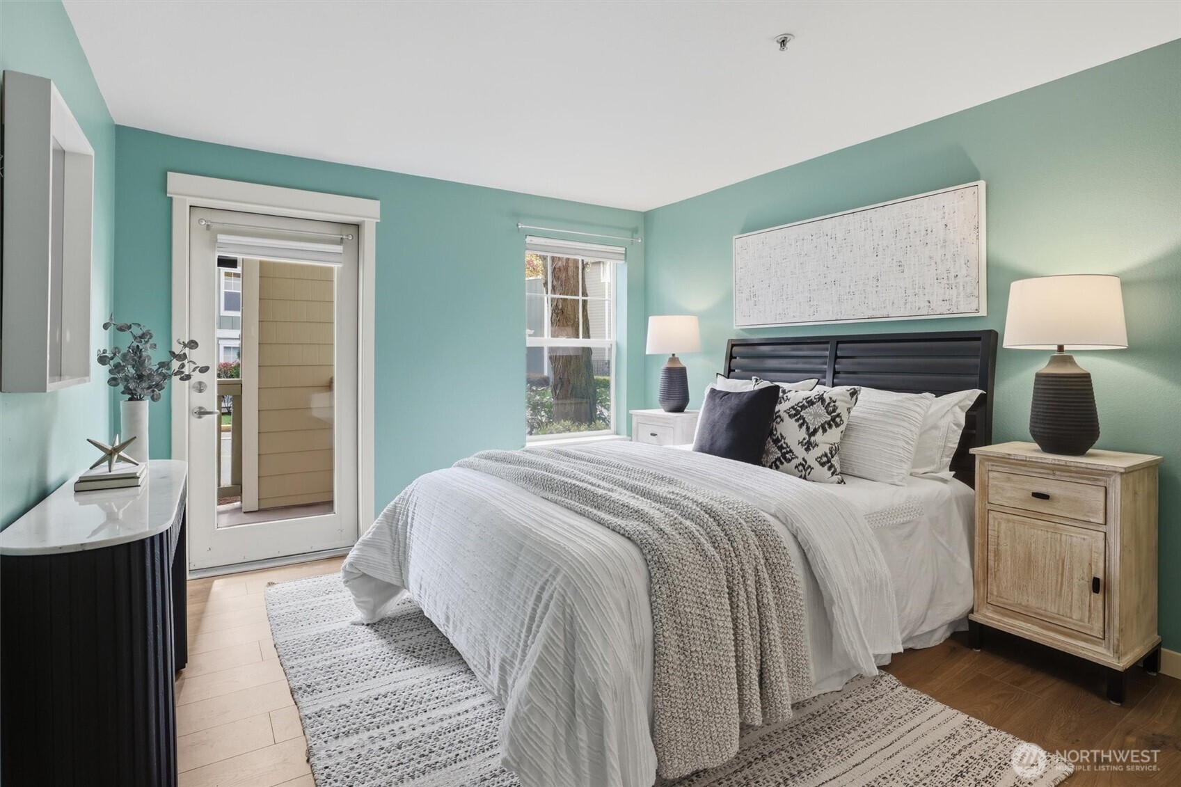 7711 NE 175th Street #C103, Kenmore, WA 98028