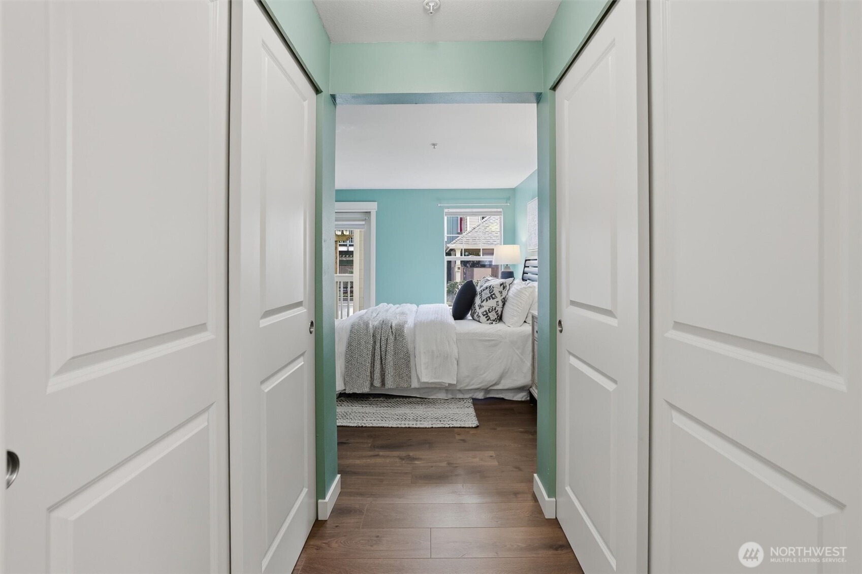 7711 NE 175th Street #C103, Kenmore, WA 98028